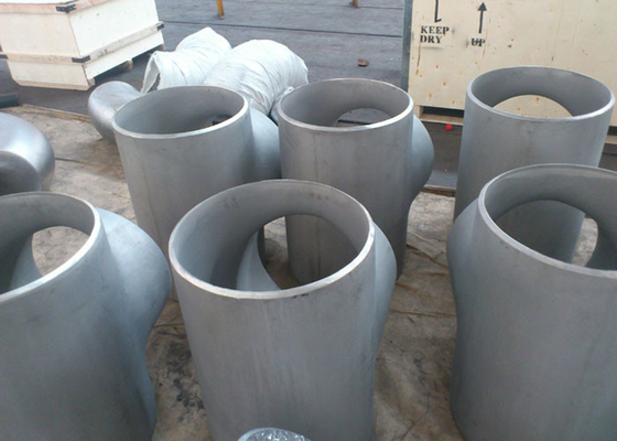 China Large Size Buttweld Pipe Fittings Equal Tees , Reducing Tee 304 / 304L supplier