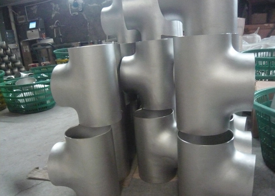 China DN50 4mm Stainless Steel Pipe Tee Fittings TP304 / 304L Butt Weld Fittings MSS-SP-75 supplier